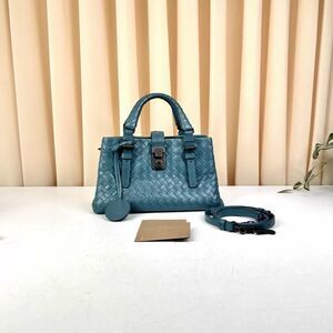 Bv Women Pre-Loved Bag Very Good Condition